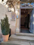 Les Glycines Vézelay Hotels in Magny-Lormes