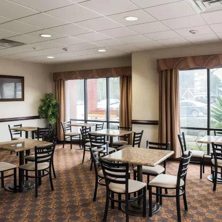 Comfort Inn & Suites Midway - Tallahassee West