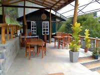Ella Rawana Den Hotel