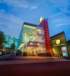 Regantris Malioboro Hotels in Sosrowijayan Street