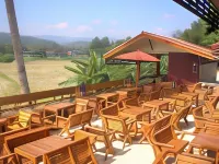 Tamarind Grand Resort Mae Sariang Các khách sạn ở Mae Sariang