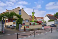 Gastehaus Schmitt Und Tacheles Landrestaurant Hotels in Kirchheimbolanden