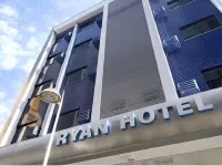 Hotel Ryan Hotels near Parque Unipraias Balneário Camboriú