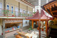 RedDoorz Syariah Near Terminal Mendolo Wonosobo 2 Hotel di Kertek
