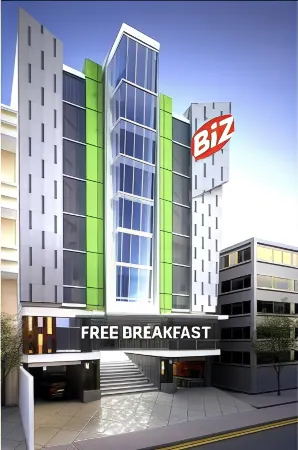 BIZ HOTEL CITY CENTER Отели в г. Sirimau