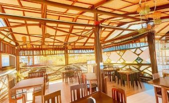 Hill Myna Beach Cottages