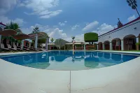Ex Hacienda Santa Cecilia - Pools