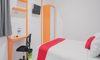 RedDoorz @ Jalan Sukabangun 2 Palembang