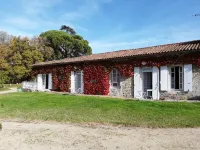 Domaine les Galards Hotels in Montlieu-la-Garde