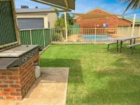 Leeton Heritage Motor Inn - piscina