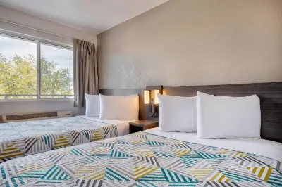 Motel 6 Albuquerque, NM - Midtown Hotels in Albuquerque
