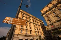Vulcania Rooms Hotels near University of Naples Federico II