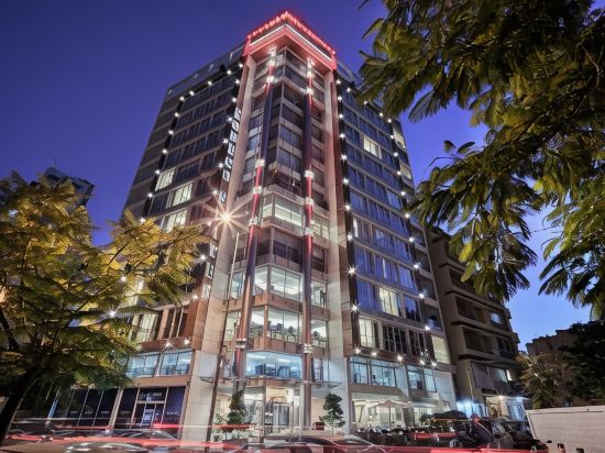 Sodeco Suites
