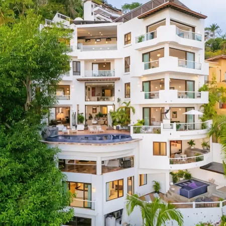 Villa Divina Luxury Boutique