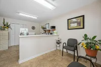 科諾弗/希科裡經濟公寓式飯店