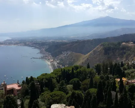 Lg Giarre Apartment in Italy ジャッレのホテル