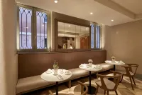 Hotel Dei Dragomanni