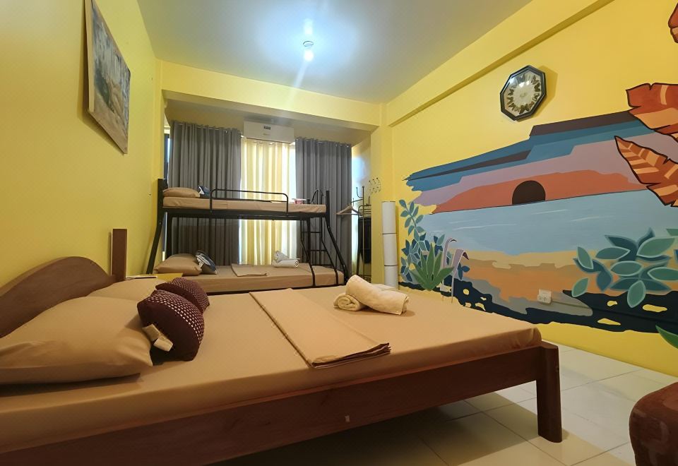 Jethro Hotel and Resto
