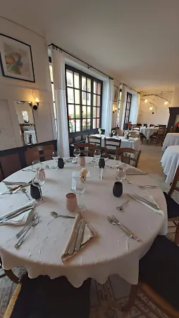 Logis- Hôtel & Restaurant le Montligeon
