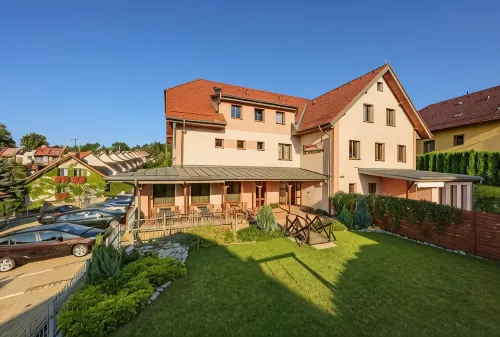 Penzion Krumlov - Massage Studio Hotels in Mirkovice