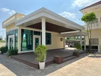 Samrongsen Hotel Hotels in 