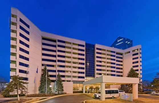 芝加哥橡樹溪套房希爾頓酒店