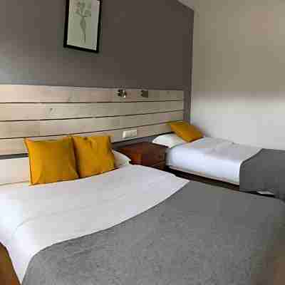 Hotel Torrecerredo Rooms