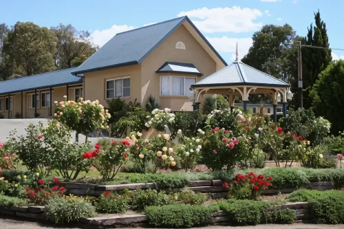 Willows Motel Hotels in Goulburn