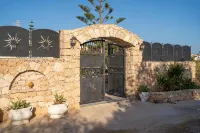Borgo Marino Beach Residence Hotels in der Nähe von Porta D'Europa