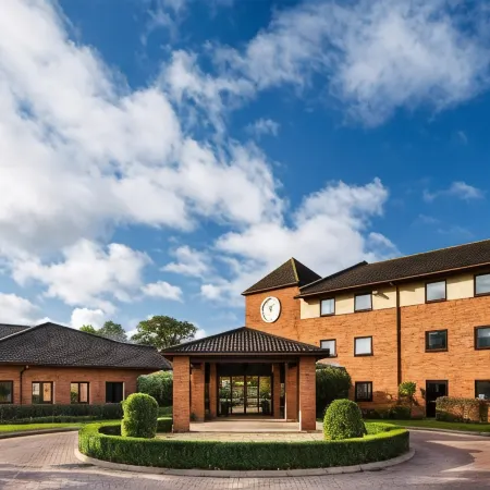Delta Hotels Milton Keynes Отели рядом с достопримечательностью «Железнодорожный вокзал Блетчли»