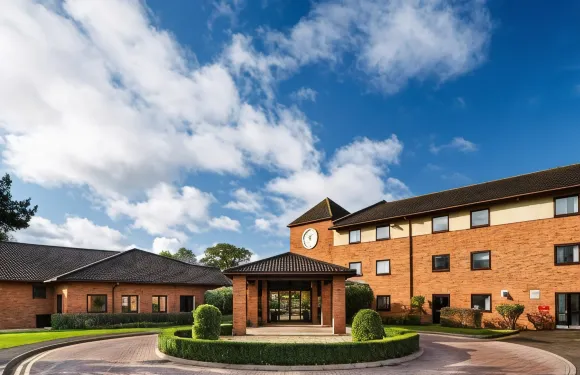 米爾頓凱恩斯德爾塔酒店