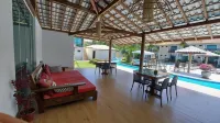 Porto Bali Hotel Hôtels à : Santa Cruz Cabralia