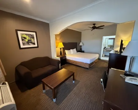 Days Inn by Wyndham Navasota Hotels in Grimes County