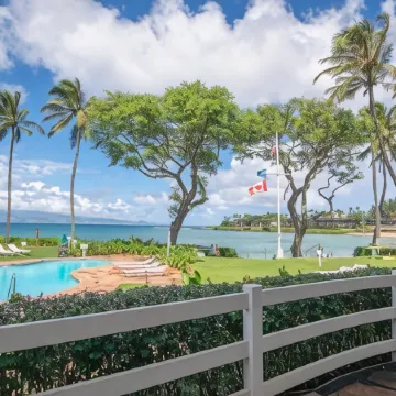 Castle Nāpili Surf Beach Resort