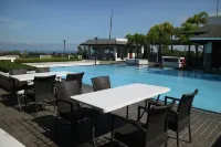 L'Fisher Hotel Bacolod - Pool