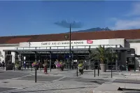 Appartements le 56, Calme, Entre Ville et Lac - Sejouraixlesbains فنادق في Tresserve