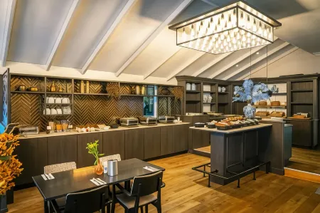 Hotel de Lindeboom Отели в г. De Waal