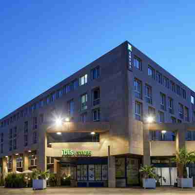 Hôtel ibis Styles Toulon Centre Port Hotel Exterior