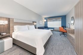 Holiday Inn Express & Suites Austin Airport East