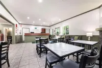 Quality Inn & Suites Bainbridge Island