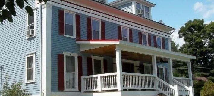 Tin Brook Bed & Breakfast Hotels in Orange County