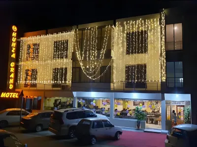 Hunza Grand Motel Hotel di 