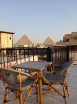 Pyramids way inn