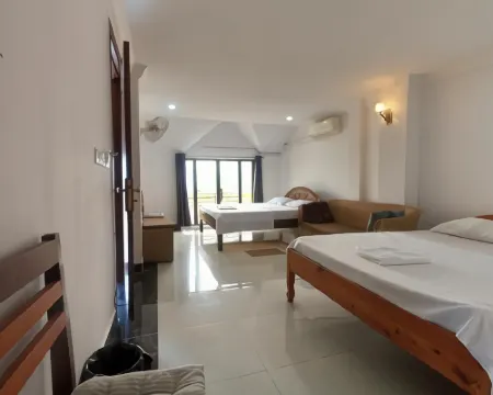 Good Morning Kampot Hotels in Kampot