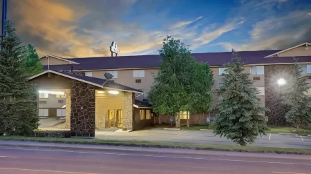 Affordable Inns Evanston