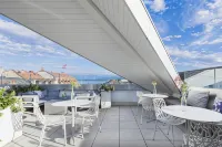 Base Nyon Hotels in Nyon