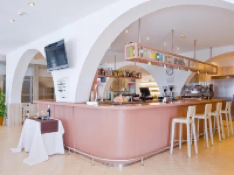 Hotel Jeni & Restaurant Hotels in Menorca