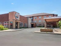 Best Western Plus Bathurst Hotel  Suites Hotels in Gloucester County