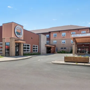 Best Western Plus Bathurst Hotel  Suites