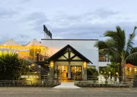 Airport Ace Hotel